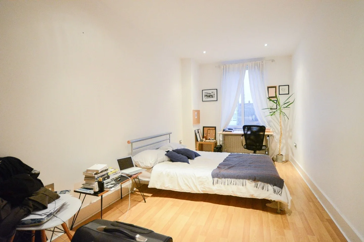 Flat Hoxton Street in Greater London
