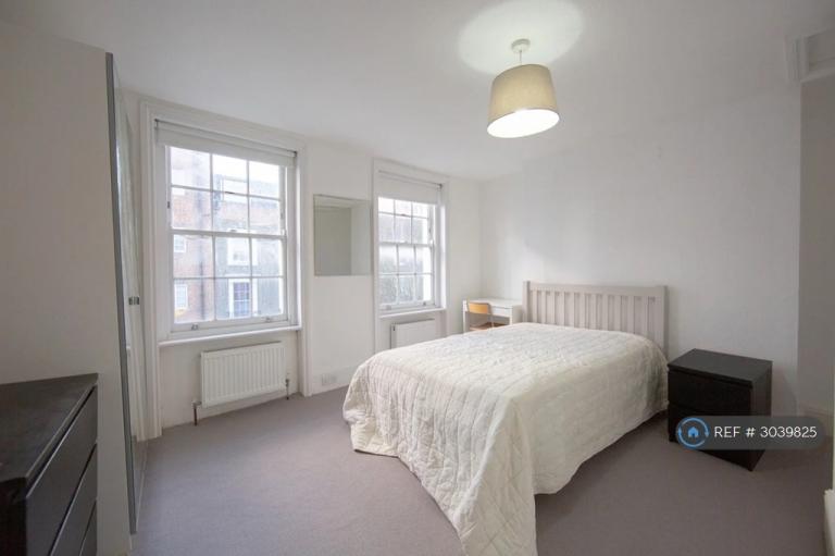 House Arlington Road in Greater London