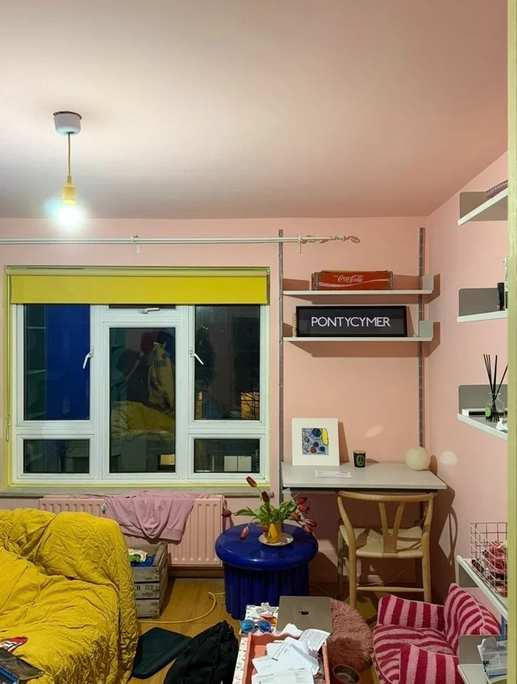 Flat Blagrove Road in Greater London