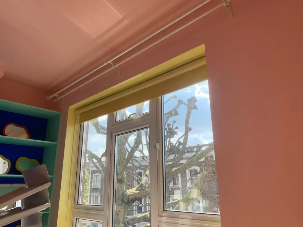 Flat Blagrove Road in Greater London