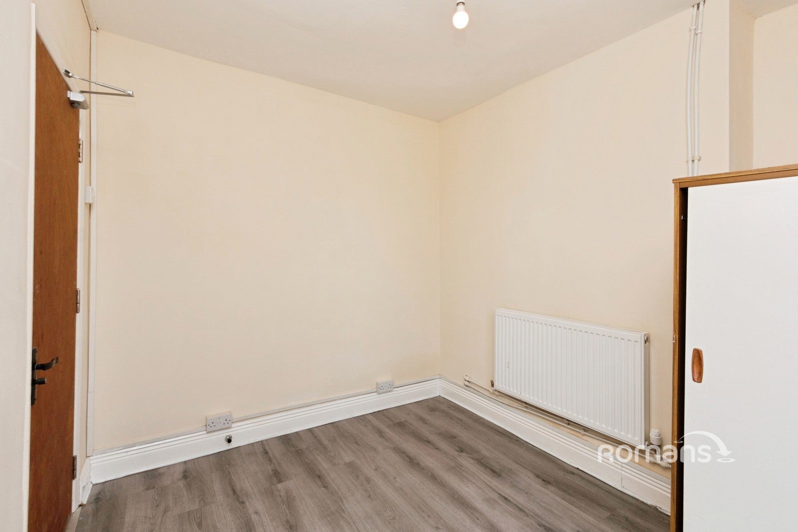 Room Newport Road in Rushmoor