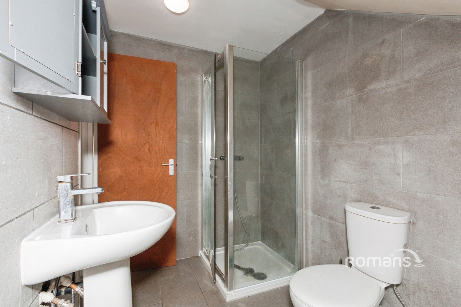 Room Newport Road in Rushmoor