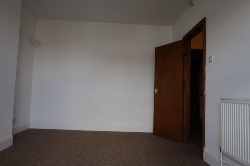Room Gloucester Road in Bristol