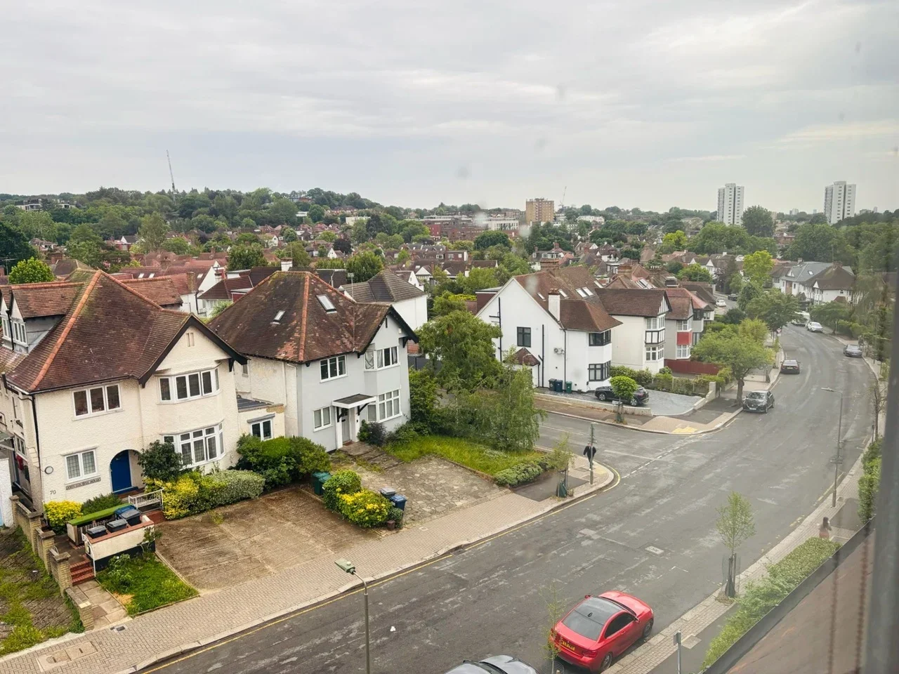 Flat The Vale in Greater London