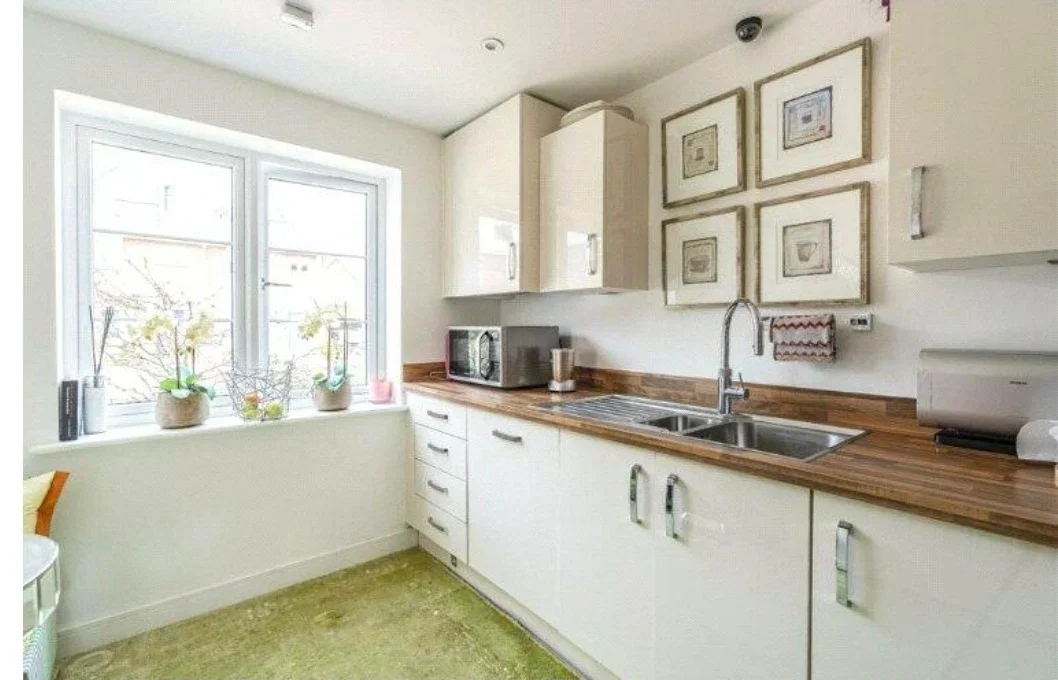 House Wernette Way in High Wycombe