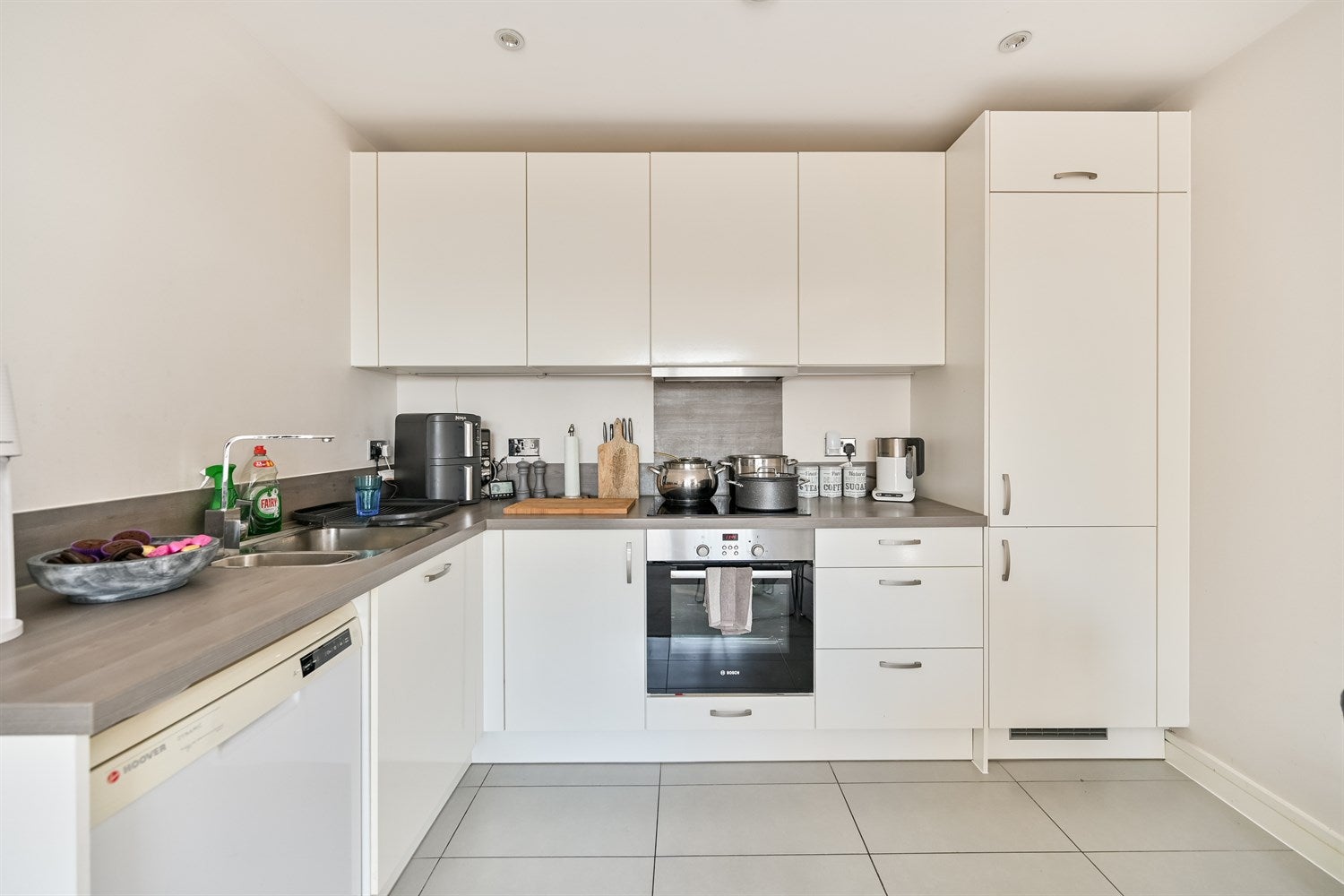 Flat Padworth Avenue in Reading