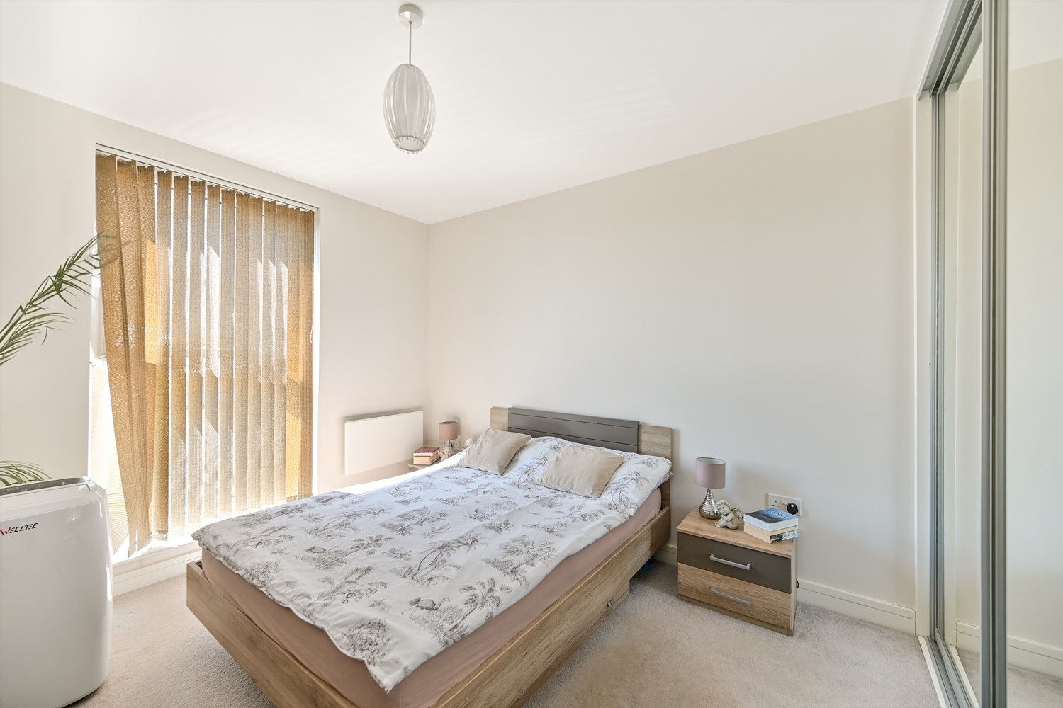 Flat Padworth Avenue in Reading