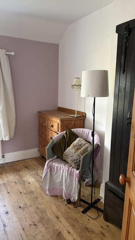 Room Green Moor Road in Sheffield