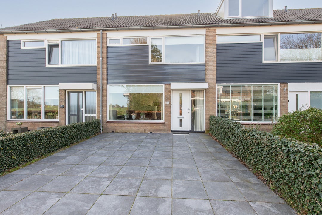 Tussenwoning te koop: Houtjeslaan 30, Schoorl
