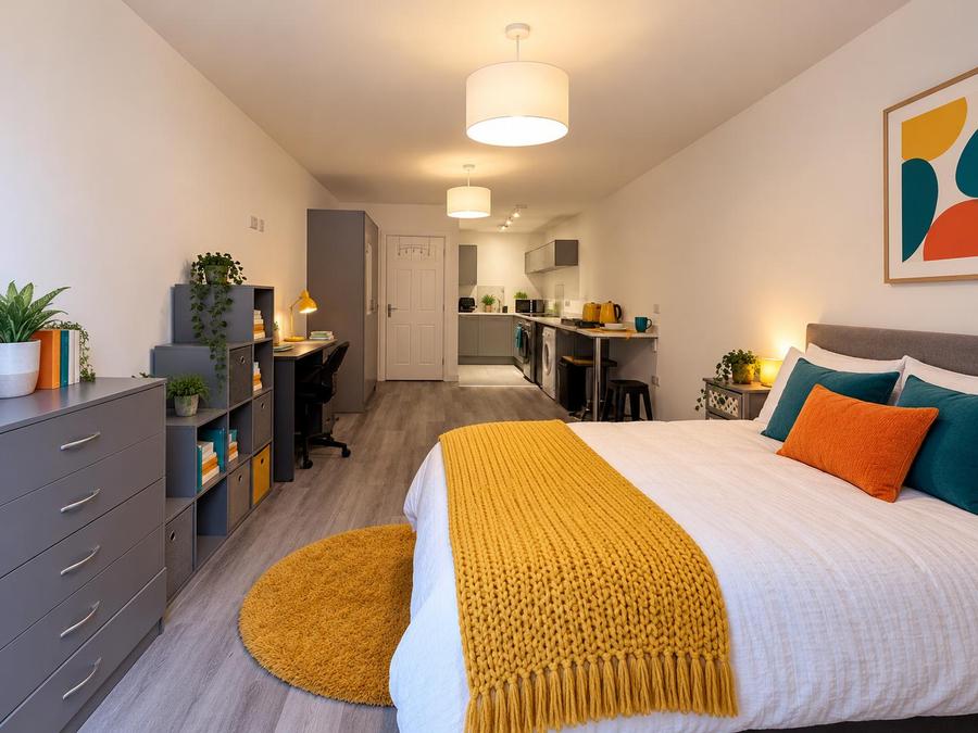 Room Ashbourne Road in Derby