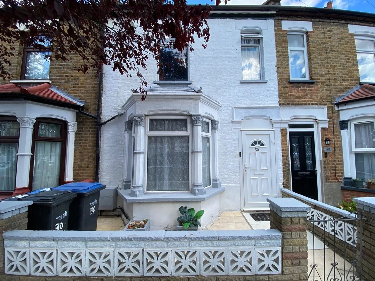 Room Denny Road in Greater London