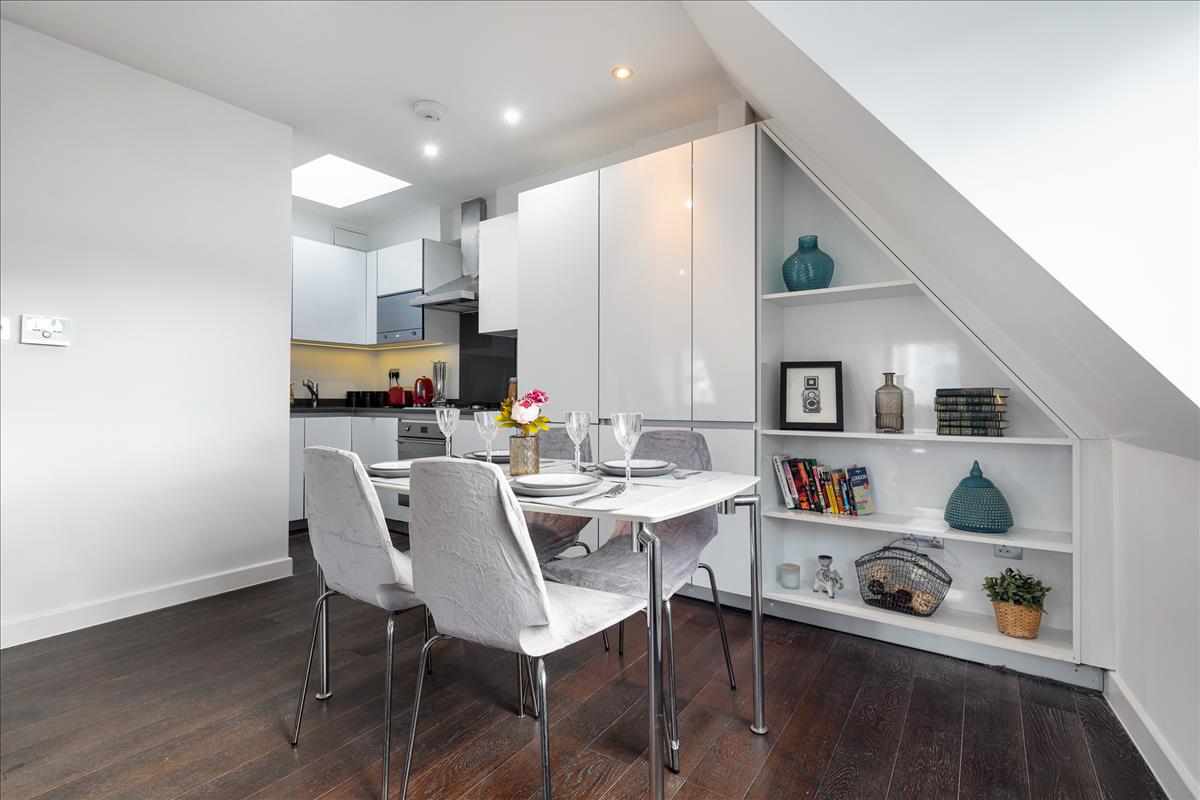 Flat Farringdon Road in Greater London