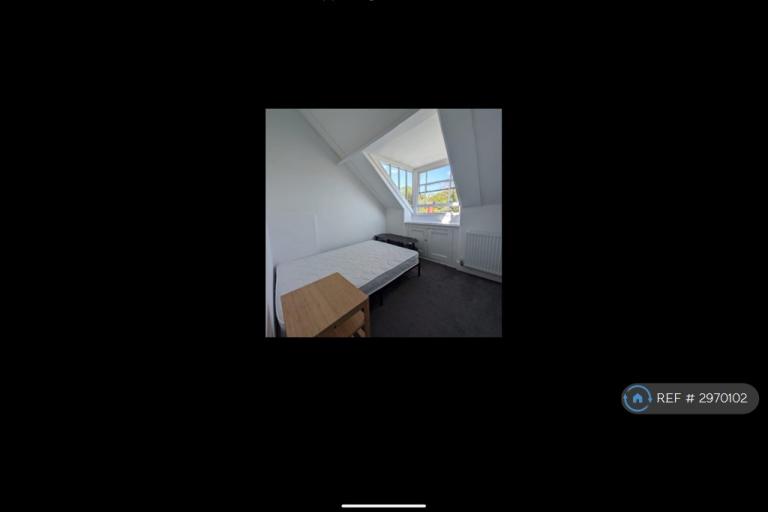 Room Richmond Street in North Devon