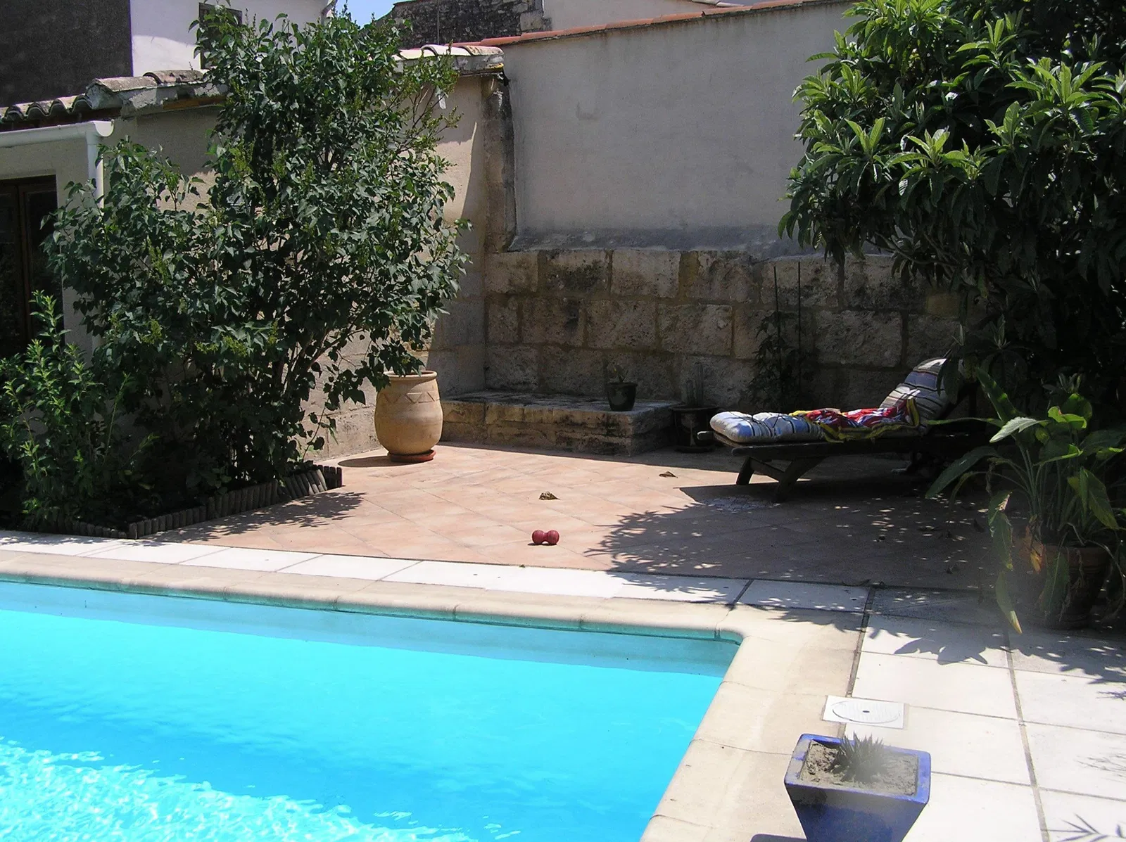 Room Rue de l'Église in Jonquières-Saint-Vincent
