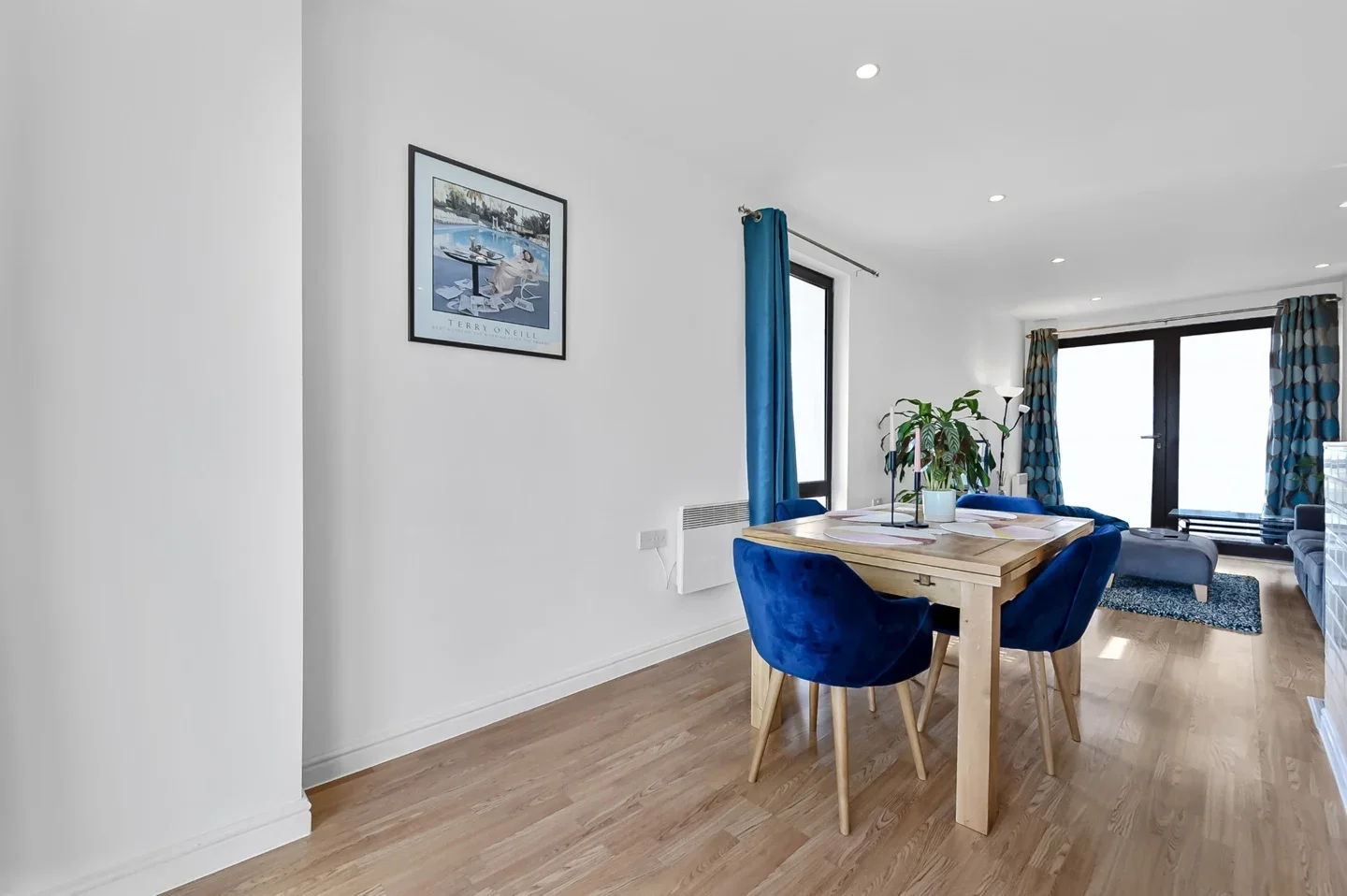 Flat Lingham Street in Greater London