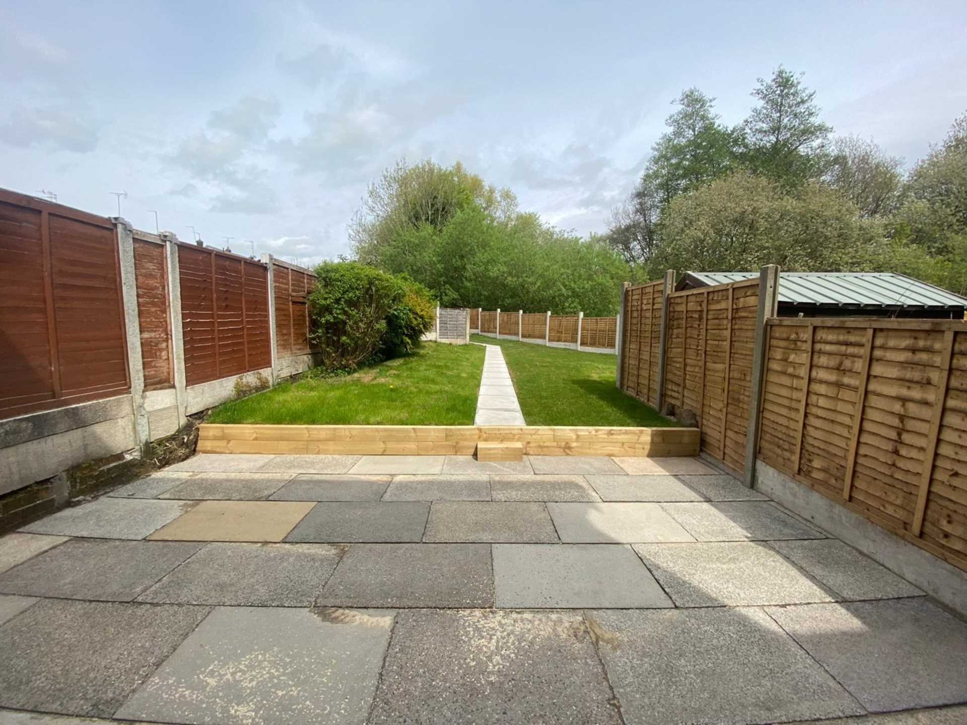 House Harewood Drive in Royton