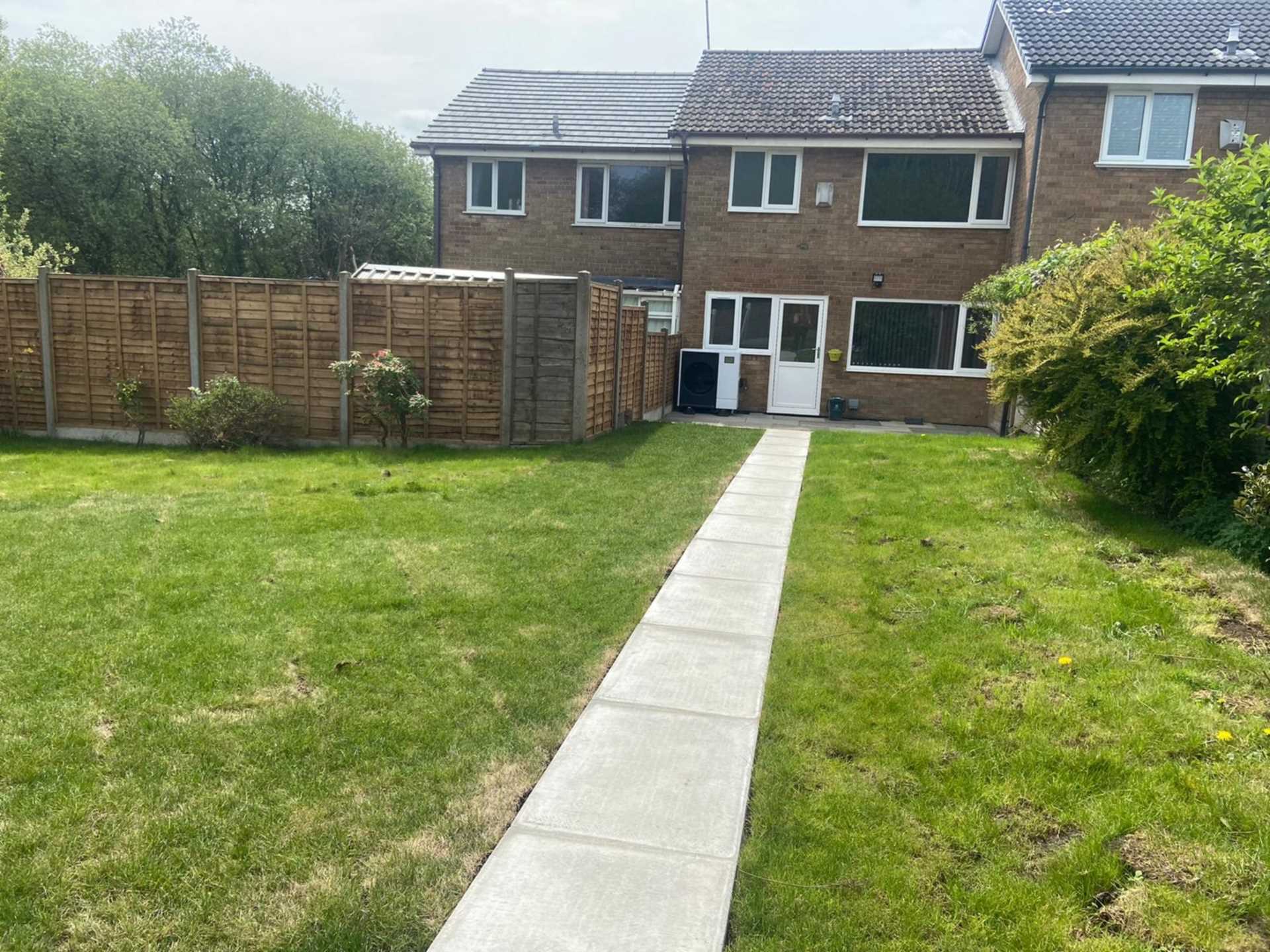 House Harewood Drive in Royton