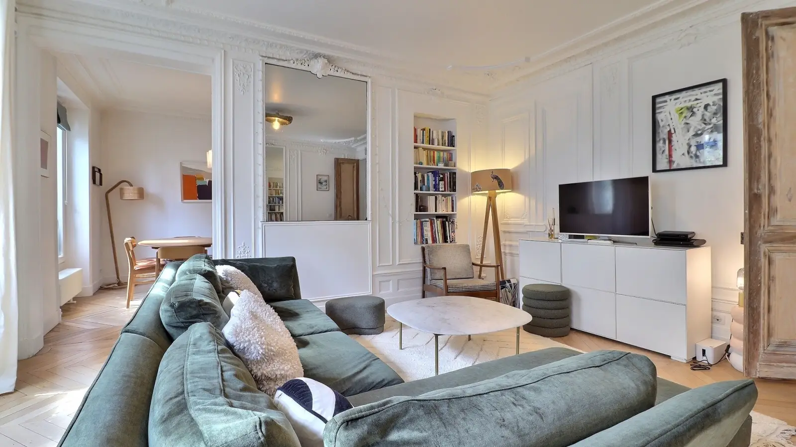 Flat Rue Beaurepaire in Paris