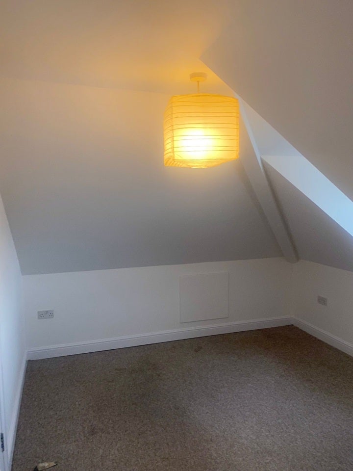 Flat Sommerville Road in Bristol