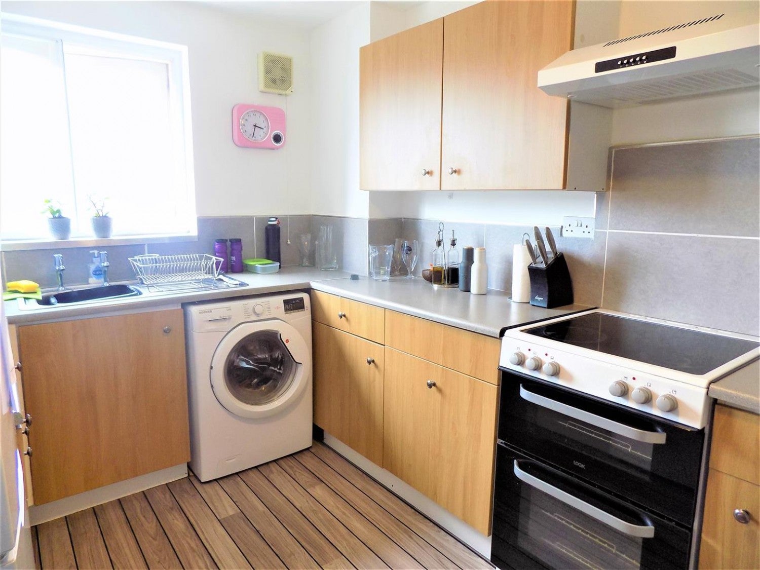 Flat Ascot Court in Rushmoor