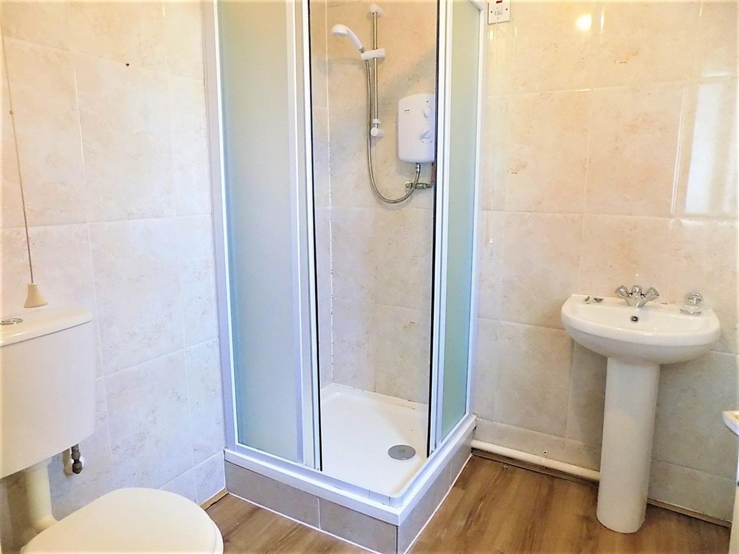 Flat Ascot Court in Rushmoor