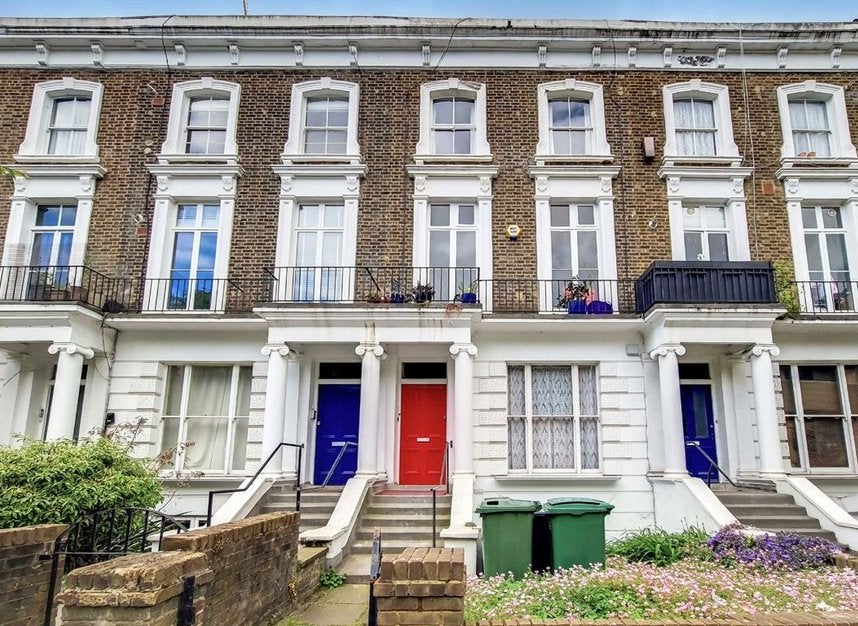 Flat Gaisford Street in Greater London