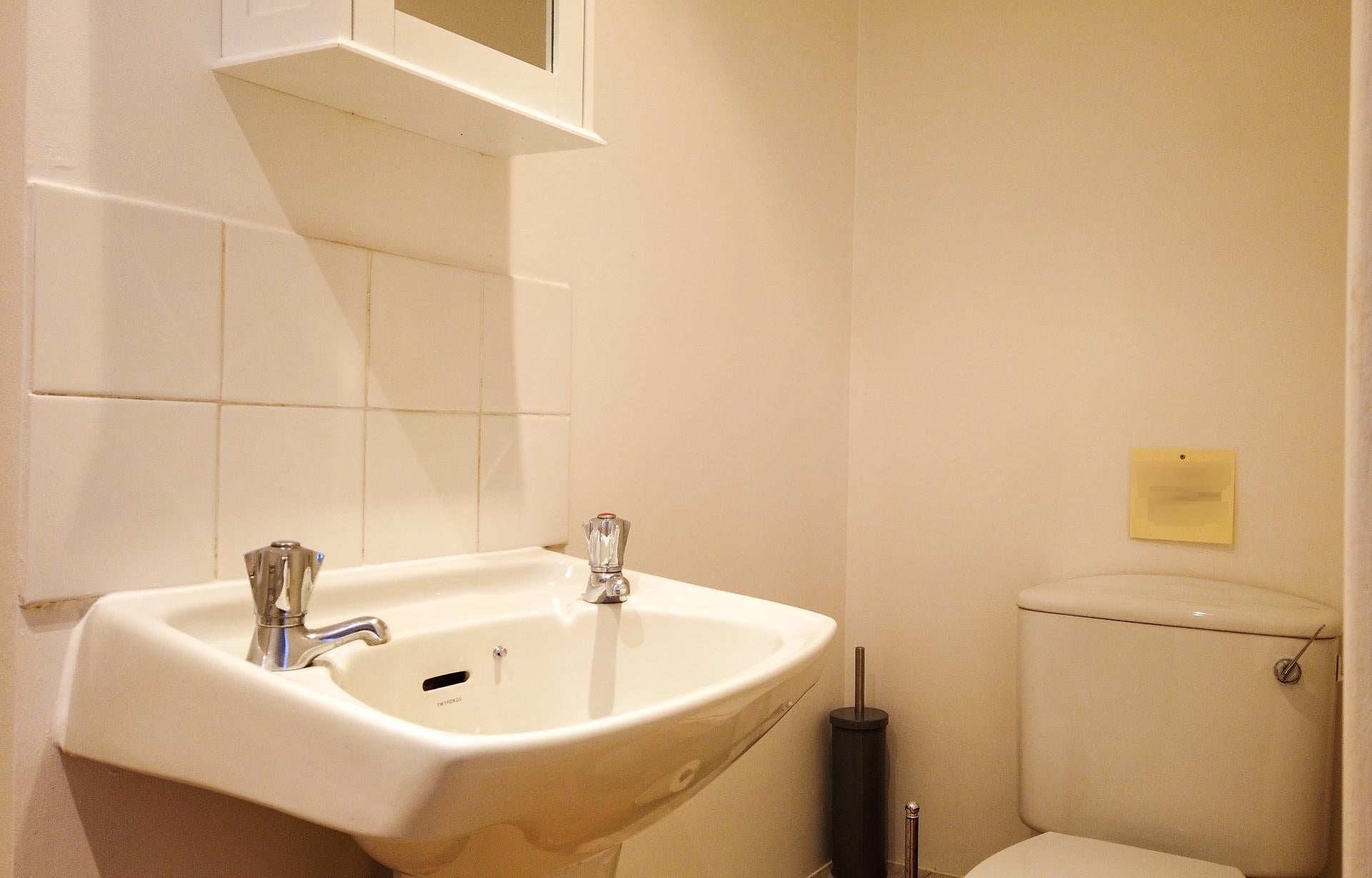 Flat Balmoral Place in Calderdale