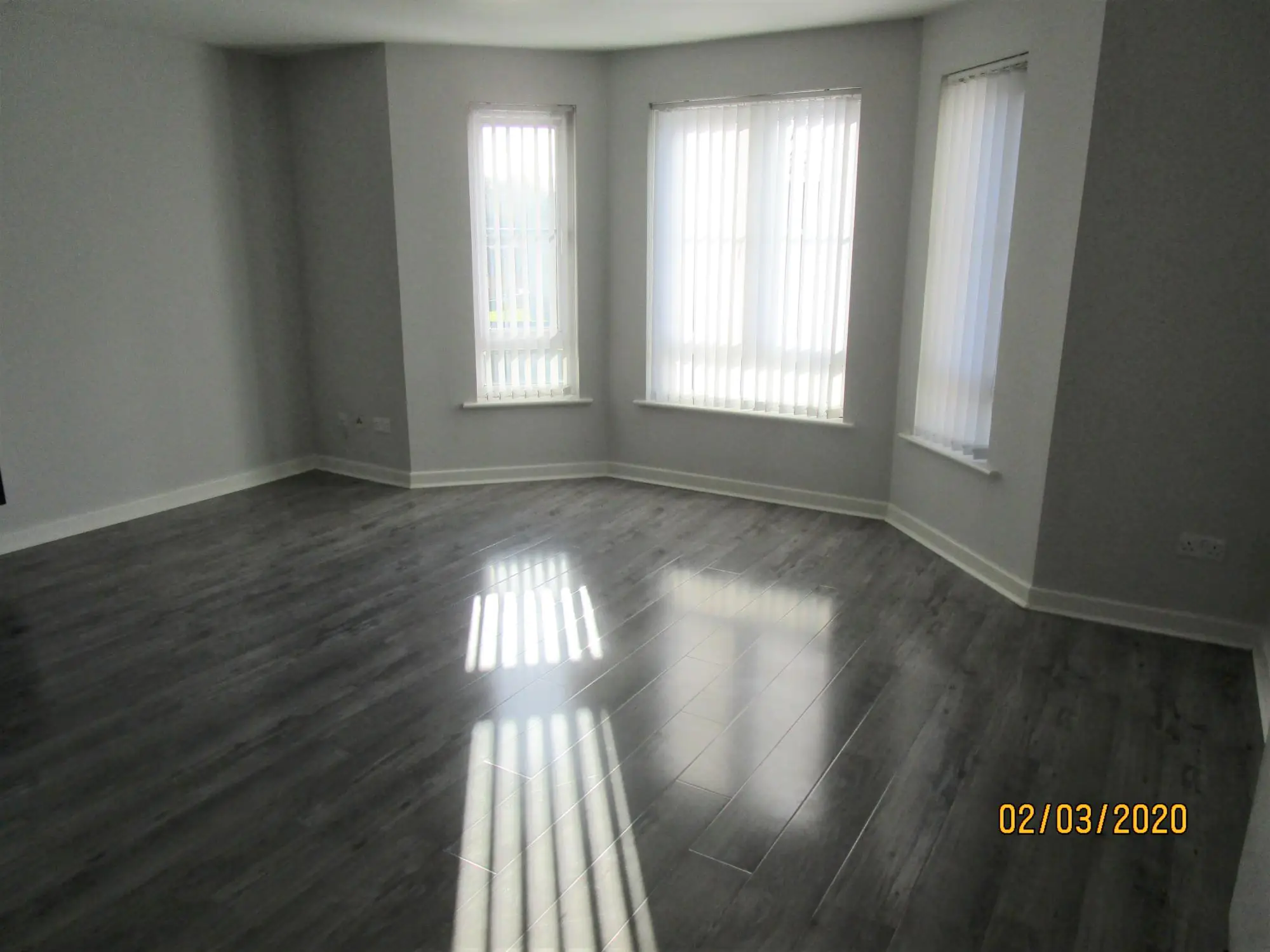 Flat John Neilson Avenue in Paisley