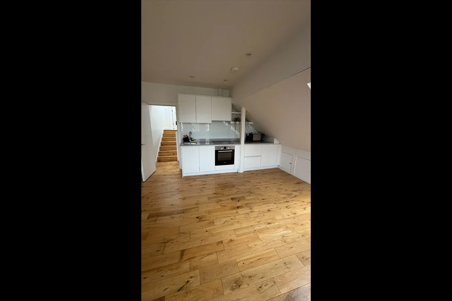 Flat Callow Street in Greater London
