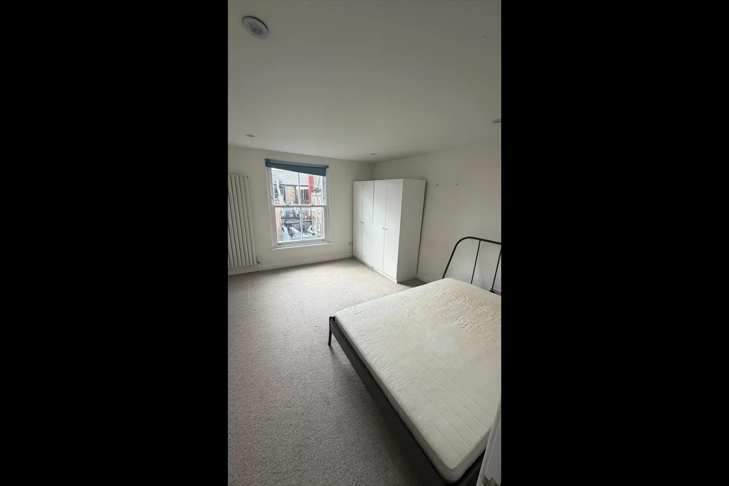 Flat Callow Street in Greater London