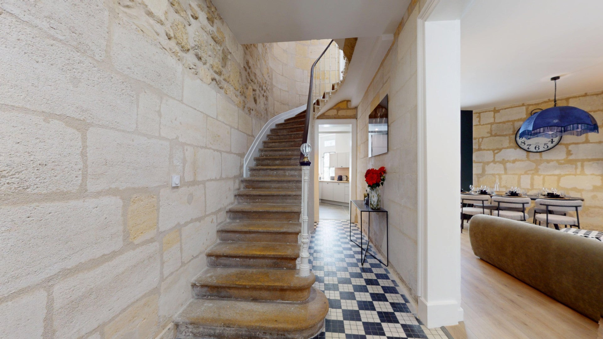 House Rue Frère in Bordeaux