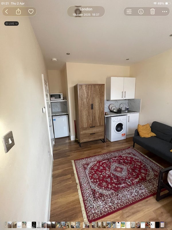 Room Monmouth Road in Greater London