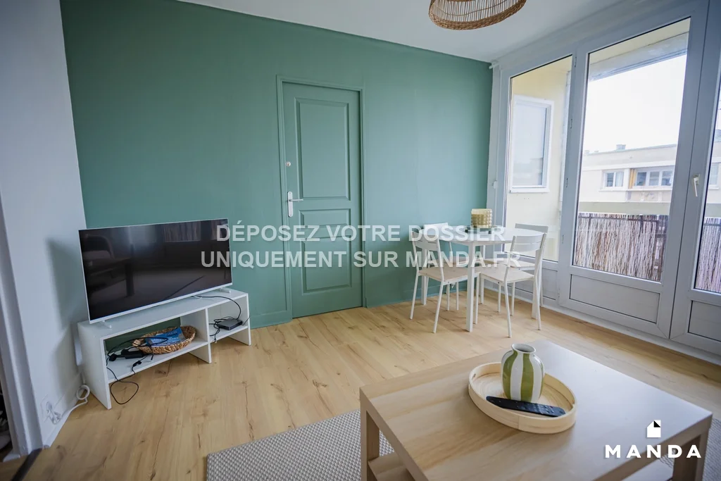 Room Rue Saint-Jean in Caen