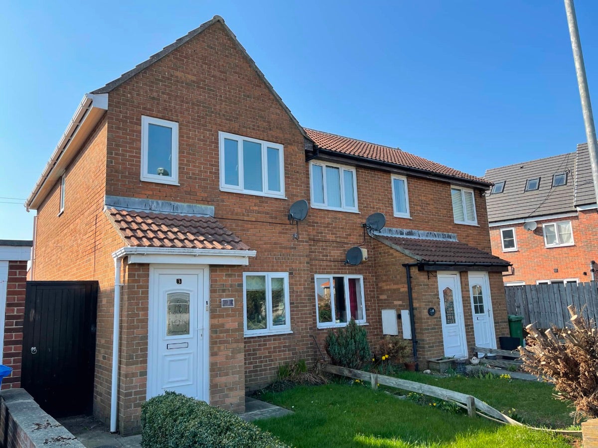 House Budworth Avenue in Old Hartley