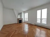 Appartement Rue de Chabrol à Paris
