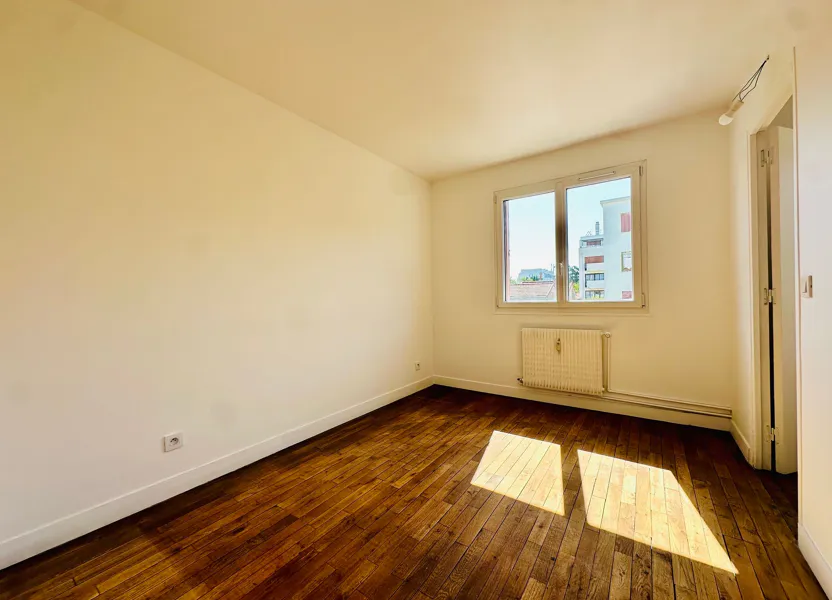 Appartement Rue de Paris à Saint-Maur-des-Fossés