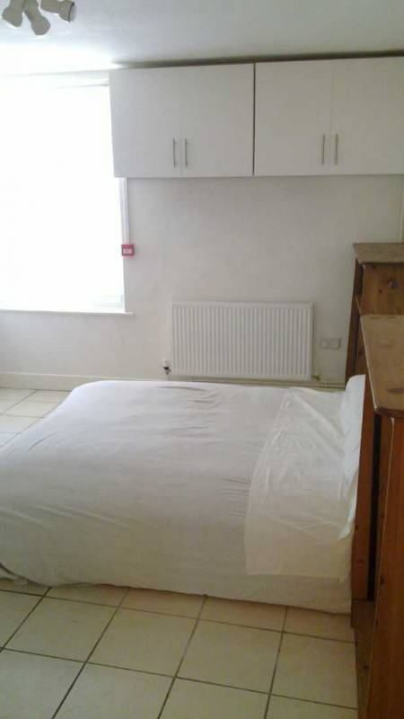 Room Forest Road West in Nottingham