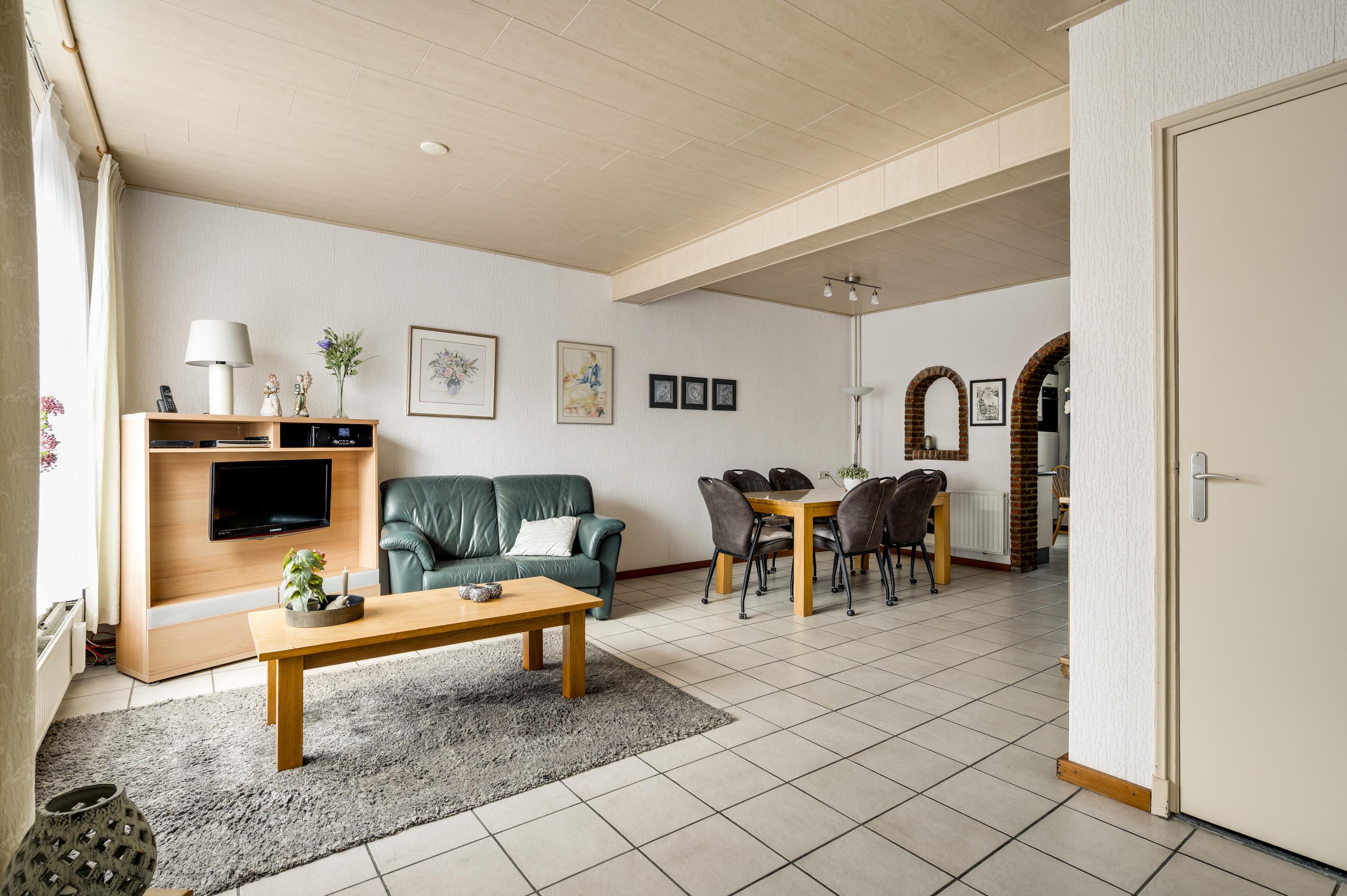 Twee-onder-één-kap te koop: Toomstraat 3, Thorn