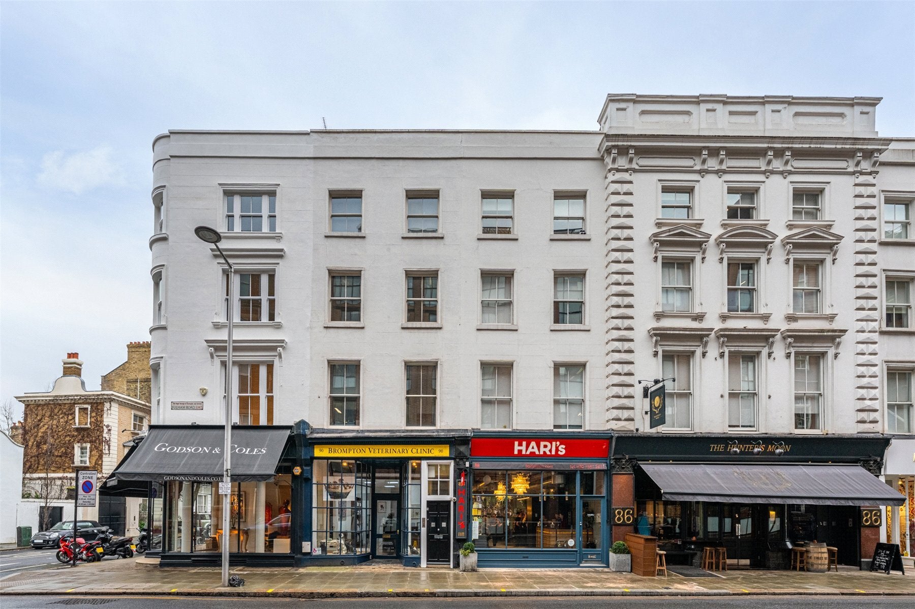 Flat Fulham Road in Greater London