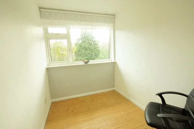 House Colton Gardens in Greater London