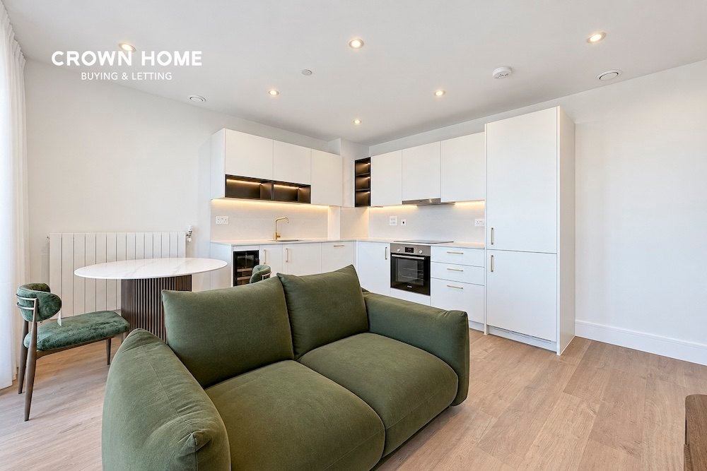 Flat Durban Road in Greater London