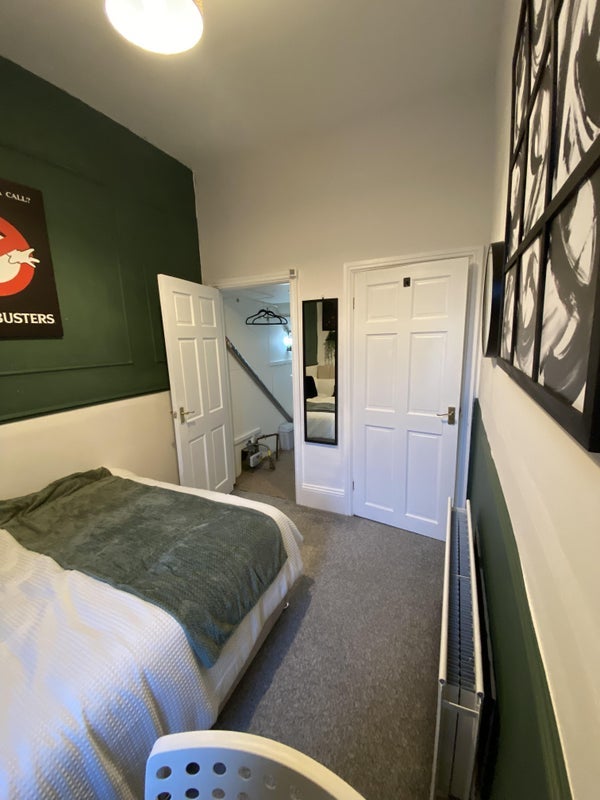 Room Biddlestone Road in Newcastle upon Tyne