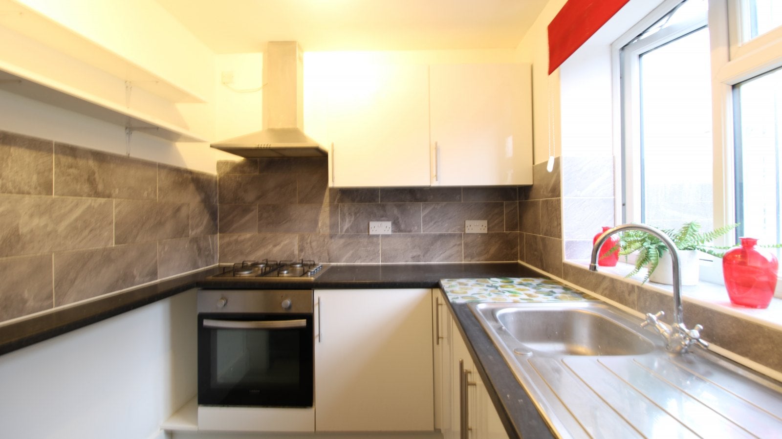 House Southville Close in London
