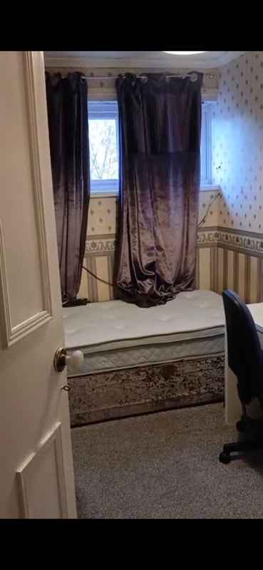 Room Prospect Row in Sunderland