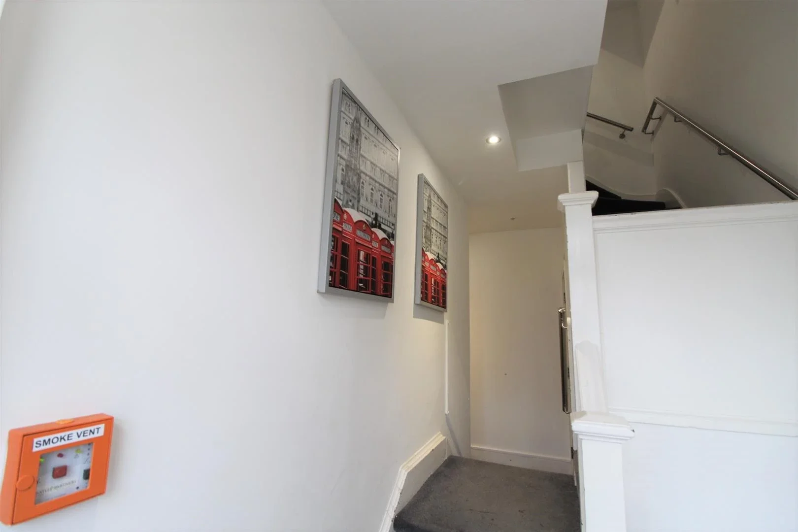 Flat Harringay Road in Greater London