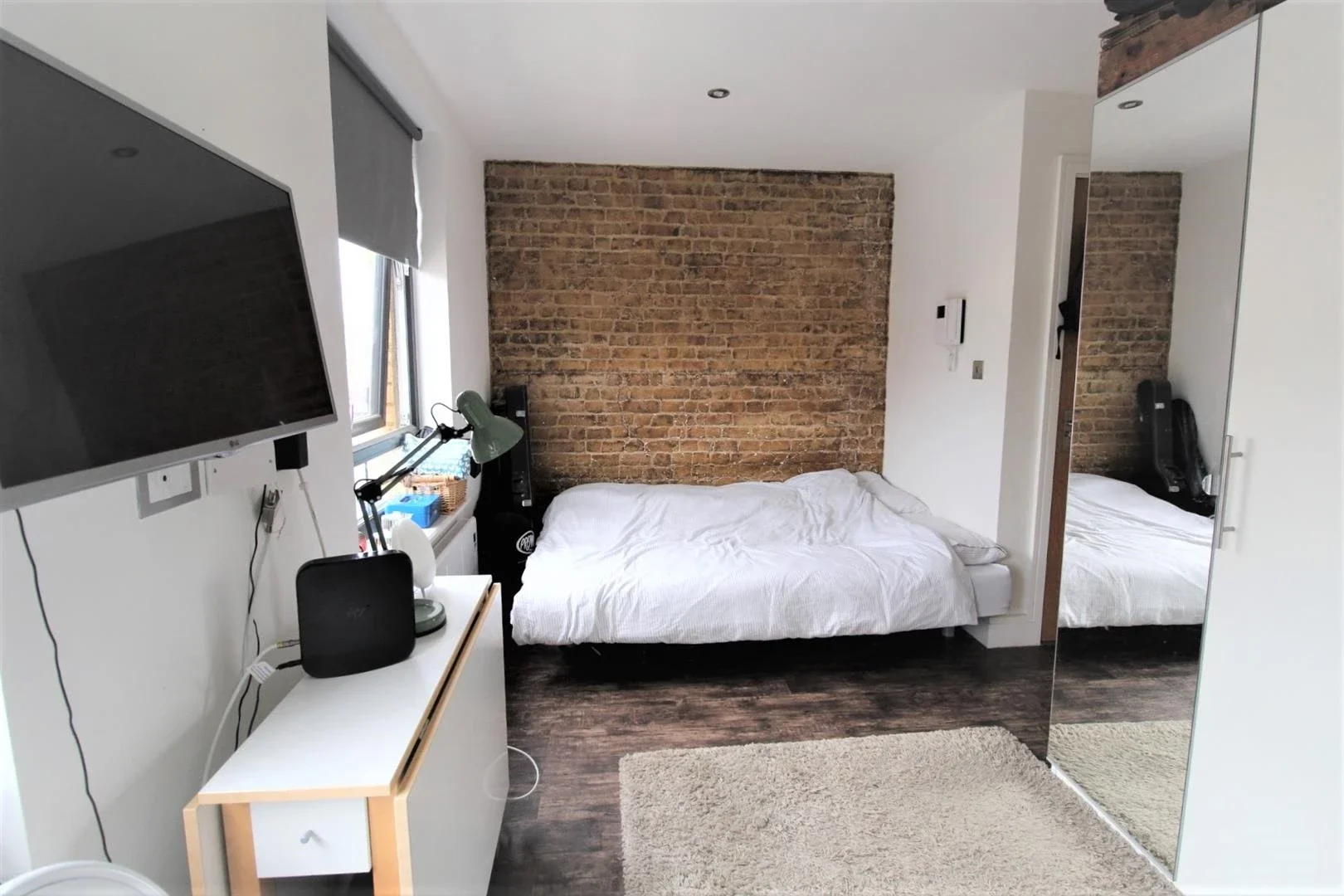 Flat Harringay Road in Greater London