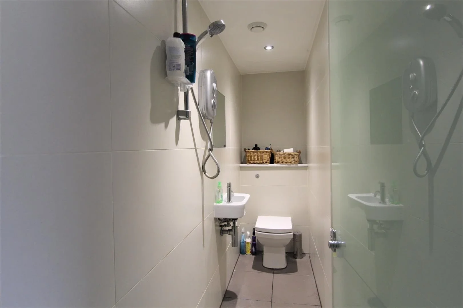 Flat Harringay Road in Greater London