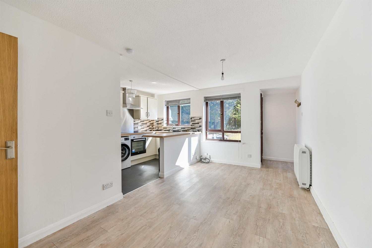 Flat Exbourne Road in Reading