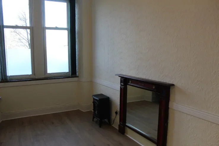 Flat Regent Drive in Rutherglen