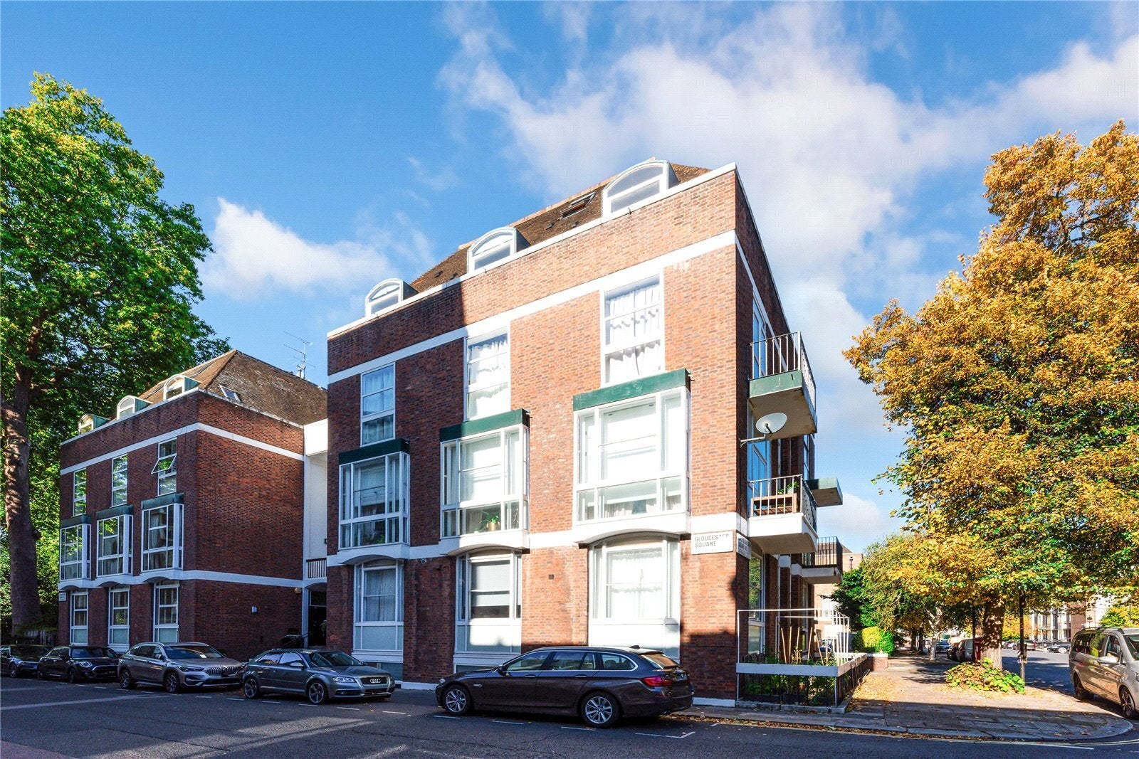 Flat Gloucester Square in City of Westminster
